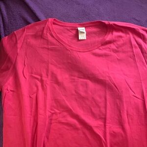 Unisex Gildan Crew Heavy Cotton tee